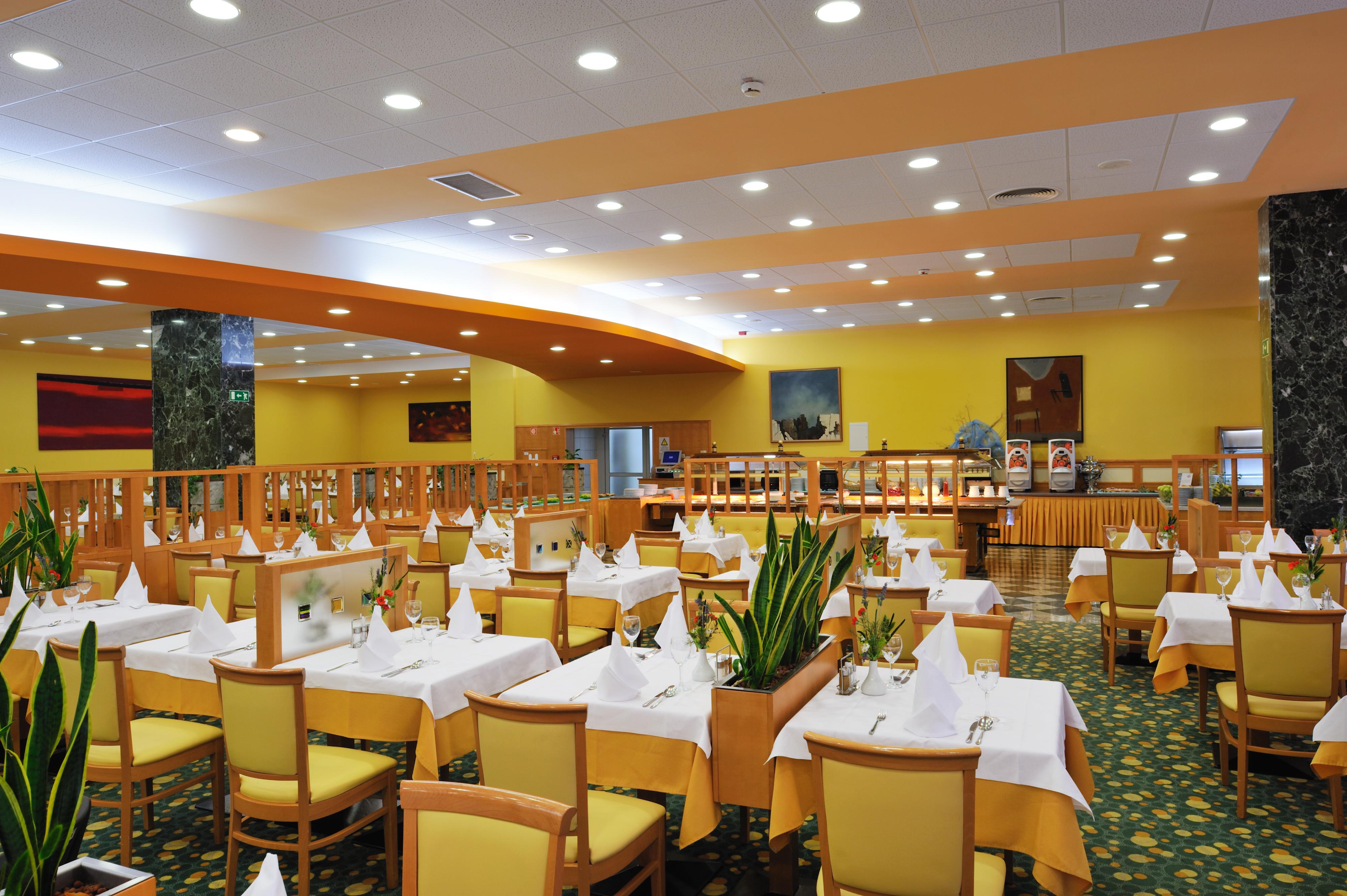 Holiday Park Vile - Terme Krka Strunjan Buitenkant foto